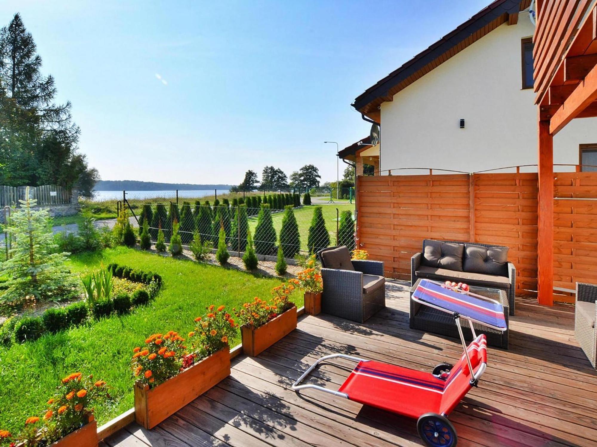 Holiday House With Garden, Lake View, Dabrowica Dabrowica (Szczecinek) Exterior foto